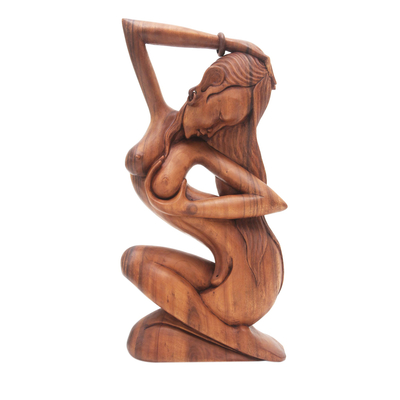 Holzskulptur - Handgeschnitzte Suar-Holzskulptur mit künstlerischem Akt