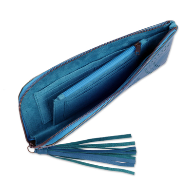 Portemonnaie-Clutch aus Leder - Portemonnaie-Clutch aus Leder mit Cutout-Design in kühlem Blaugrün