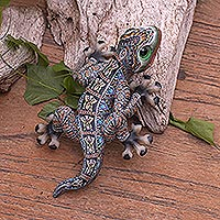 Polymer-Ton-Skulptur, „Lively Gecko“ (5,5 Zoll) – Handgefertigte Polymer-Ton-Gecko-Skulptur (5,5 Zoll)