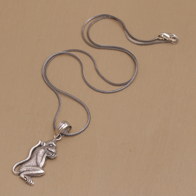 Halskette mit Anhänger aus Sterlingsilber - handgefertigte Halskette mit Affenanhänger aus 925er Sterlingsilber