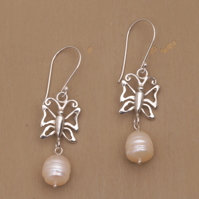 Aretes colgantes de perlas cultivadas - Pendientes colgantes de mariposa con perlas cultivadas de Bali
