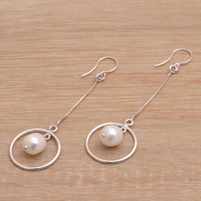 Aretes colgantes de perlas cultivadas - Pendientes colgantes de perlas y plata esterlina de Bali