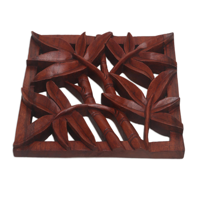 Reliefplatte aus Holz - Handgeschnitzte Suar-Holz-Reliefplatte aus Bambus aus Bali