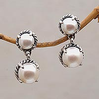 Pendientes colgantes de perlas cultivadas, 'Cool Reflection' - Pendientes colgantes de plata de ley con perlas cultivadas blancas