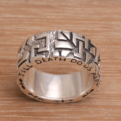 Men's band ring, 'Everlasting Romance' - Men's Sterling Silver Wedding Band Ring from Bali