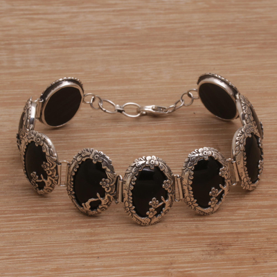 Onyx link bracelet, 'Dreamy Forest' - Floral Motif Sterling Silver and Onyx Link Bracelet