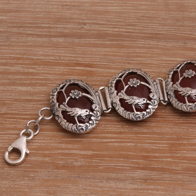 Carnelian link bracelet, 'Avian Curiosity' - Oval Link Bracelet with Carnelian and Sterling Silver