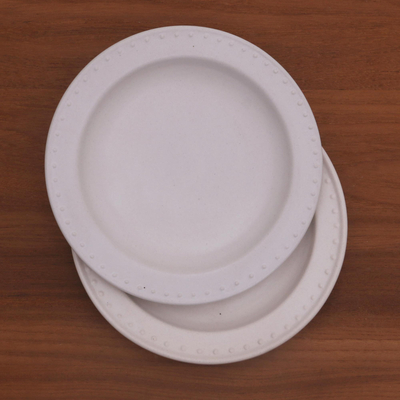 Salatteller aus Keramik, (Paar) - Weiße Keramik-Salatteller mit Punktmotiv (Paar)
