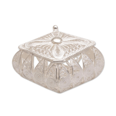 Sterling silver decorative box, 'Kept Blessing' - Handmade Sterling Silver Filigree Decorative Box from Bali