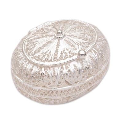 Sterling silver decorative box, 'Keepsake' - Sterling Silver Filigree Decorative Box from Bali