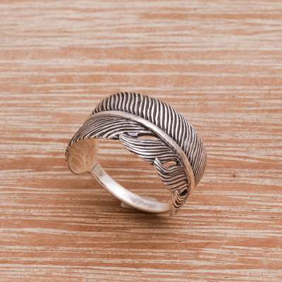 Sterling silver band ring, 'Focused Feather' - Handmade 925 Sterling Silver Feather Cocktail Ring