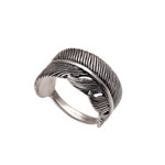Sterling silver band ring, 'Focused Feather' - Handmade 925 Sterling Silver Feather Cocktail Ring