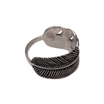 Sterling silver band ring, 'Focused Feather' - Handmade 925 Sterling Silver Feather Cocktail Ring