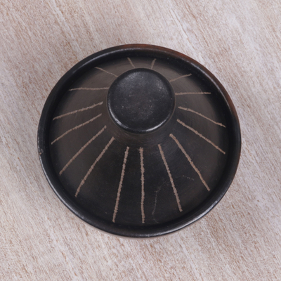 Cuencos con tapa de cerámica, (par) - Cuencos indonesios de cerámica negra con tapas en forma de cono (par)