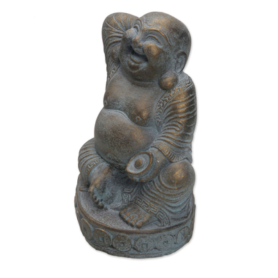 Steingussskulptur „Buddha Fortune“ - Lachende Glücksbuddha-Skulptur aus Gussstein mit Antik-Finish