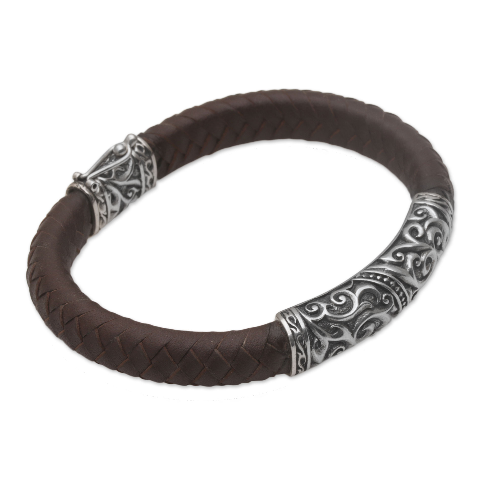 Men S Sterling Silver And Leather Pendant Bracelet From Bali Flow Of Courage Novica