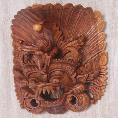 Holzmaske - Handgeschnitzte Suar-Holz-Wandmaske aus Indonesien