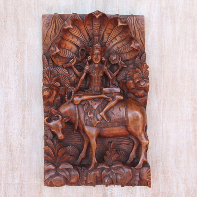 Wandreliefplatte aus Holz - Handgeschnitzte Suar-Holz-Wandreliefplatte aus Indonesien