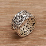 Handmade 925 Sterling Silver Floral Motif Band Ring, 'Valley of the King'