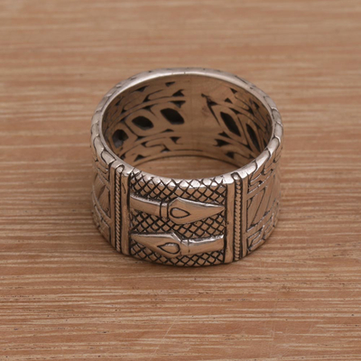 Men's sterling silver band ring, 'Knight Soul' - Men's Sterling Silver Engraved Ring with Spears