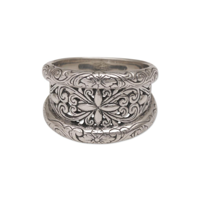 Sterling silver cocktail ring, 'Love in Tune' - Handmade 925 Sterling Silver Floral Motif Cocktail Ring