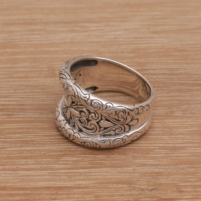 Sterling silver cocktail ring, 'Love in Tune' - Handmade 925 Sterling Silver Floral Motif Cocktail Ring