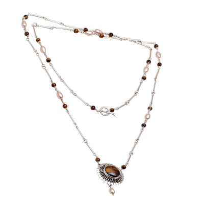 Halskette mit Anhänger aus Zuchtperlen und Tigerauge - Halskette mit Anhänger aus kultivierten Süßwasserperlen und Tigerauge