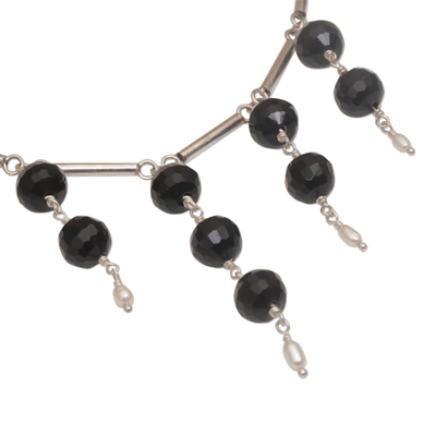 Collar cascada de ónix y perlas cultivadas - Collar con cascada de perlas cultivadas de agua dulce y ónix negro