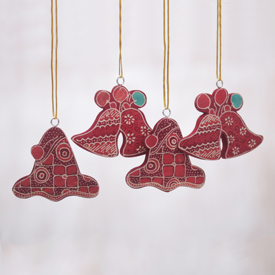 Batik Ornamente aus Holz, (4er-Set) - Batik Wadang Holzglockenornamente (4er-Set) aus Java