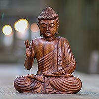 Estatuilla de madera, 'Buddha Peace' - Estatuilla de meditación de Buda de madera de suar balinés hecha a mano