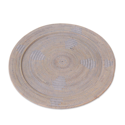 Ate grass and bamboo decorative tray, 'Lombok Corona' - Handmade Ate Grass and Bamboo Decorative Tray from Indonesia