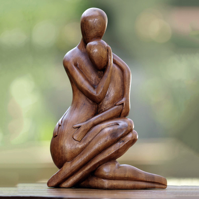 Wood sculpture, Moms Love Never Ends