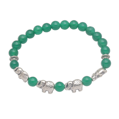 Quartz beaded stretch bracelet, 'Elephant Cavalcade in Green' - Green Quartz Beaded Bracelet with Sterling Silver Elephants