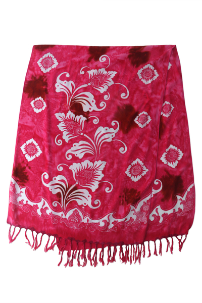 Bufanda de batik de rayón, 'Lady in Florals' - Bufanda de batik de rayón fucsia hecha a mano de Bali