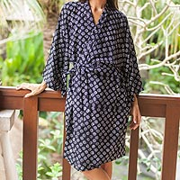Featured review for Rayon short robe, Sensational Swirls