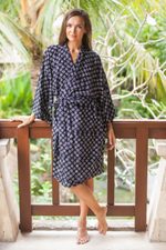 Rayon short robe, 'Sensational Swirls' - White Swirls on Black Rayon Short Robe