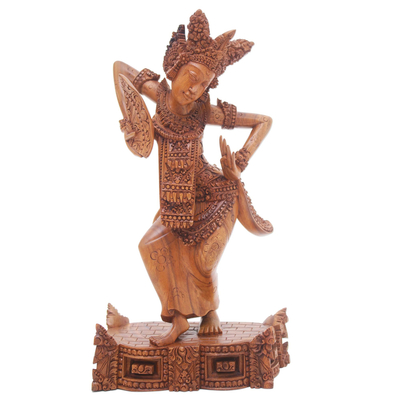 Wood statuette, 'Dancing the Legong Kraton' - Legong Kraton Hand Carved Suar Wood Statuette