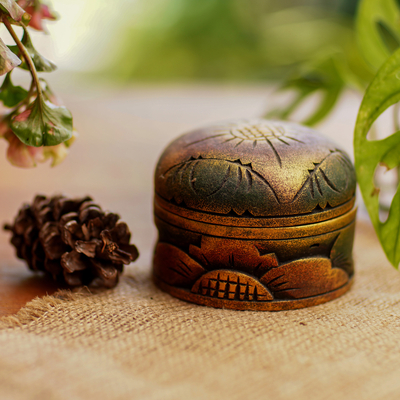 Wood decorative box, 'Bougainvillea Blossom' - Mahogany Wood Round Metallic Gold Keepsake Jewellery Box