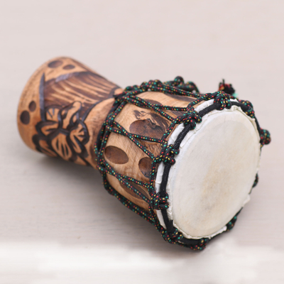 Mini-Djembe-Trommel aus Mahagoni - Mini-Djembe-Trommel aus Mahagoni, handgefertigt in Bali