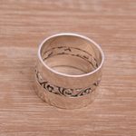 Sterling silver band ring, 'Around the Vines' - Sterling Silver Band Ring Crafted in Indonesia