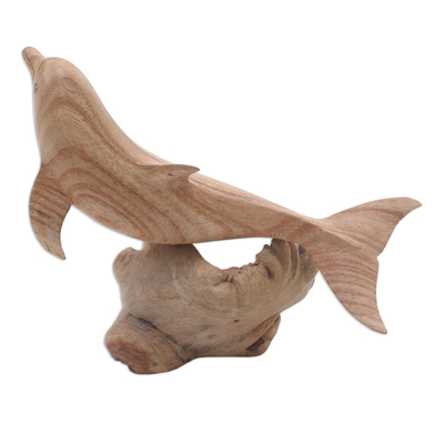 Escultura de madera - Escultura de árbol de delfín saltando de madera de jempinis tallada a mano