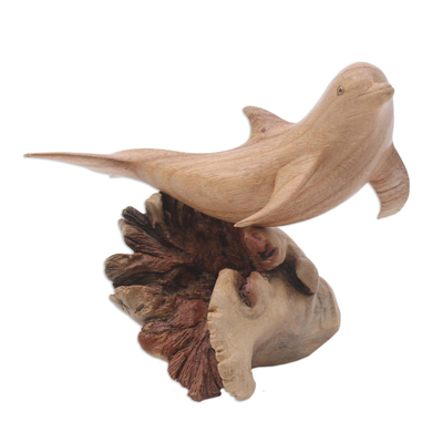 Holzskulptur - Handgeschnitzte Jempinis-Holzskulptur mit springendem Delfinbaum