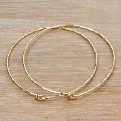 Gold plated sterling silver bangle bracelets, 'Knotted Gold' (pair) - Pair of 18k Gold Plated Sterling Silver Bangle Bracelets