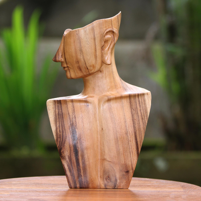 Holzskulptur - Handgeschnitzte Kunstskulptur aus Suar-Holz aus Bali