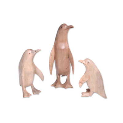 Wood sculptures, 'Penguin Family' (set of 3) - Set of Three Hand-Carved Hibiscus Wood Penguin Family