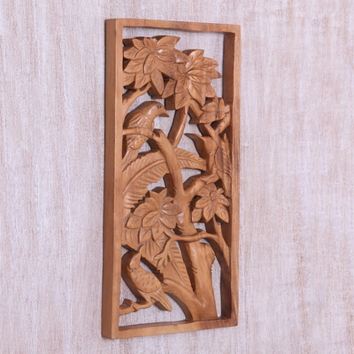 Reliefplatte aus Holz - Drei Vögel im Baum, handgeschnitzte Holzreliefplatte aus Bali