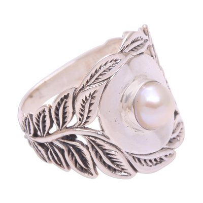 Cultured pearl cocktail ring, 'Leaf Caress' - Leaf Motif Cultured Pearl Cocktail Ring from Bali