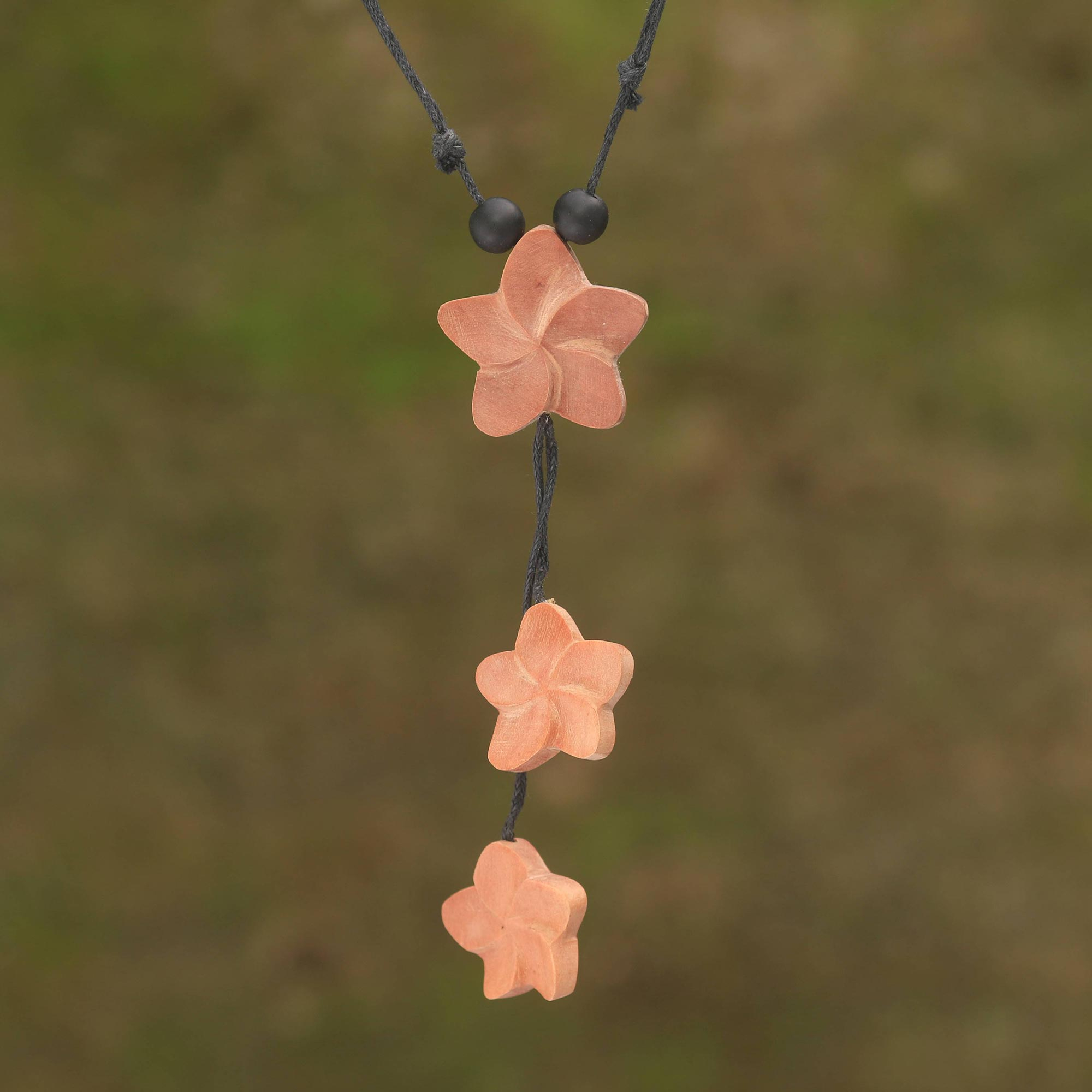 frangipani necklace