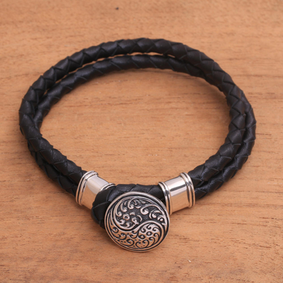 Lederbandarmband aus Sterlingsilber mit Akzent - Armband aus geflochtener Yin-Yang-Kordel aus Sterlingsilber und Leder