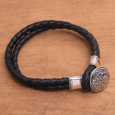 Pulsera de cordón de cuero con detalles en plata de ley - Pulsera de Cordón Trenzado Yin Yang de Plata de Ley y Cuero